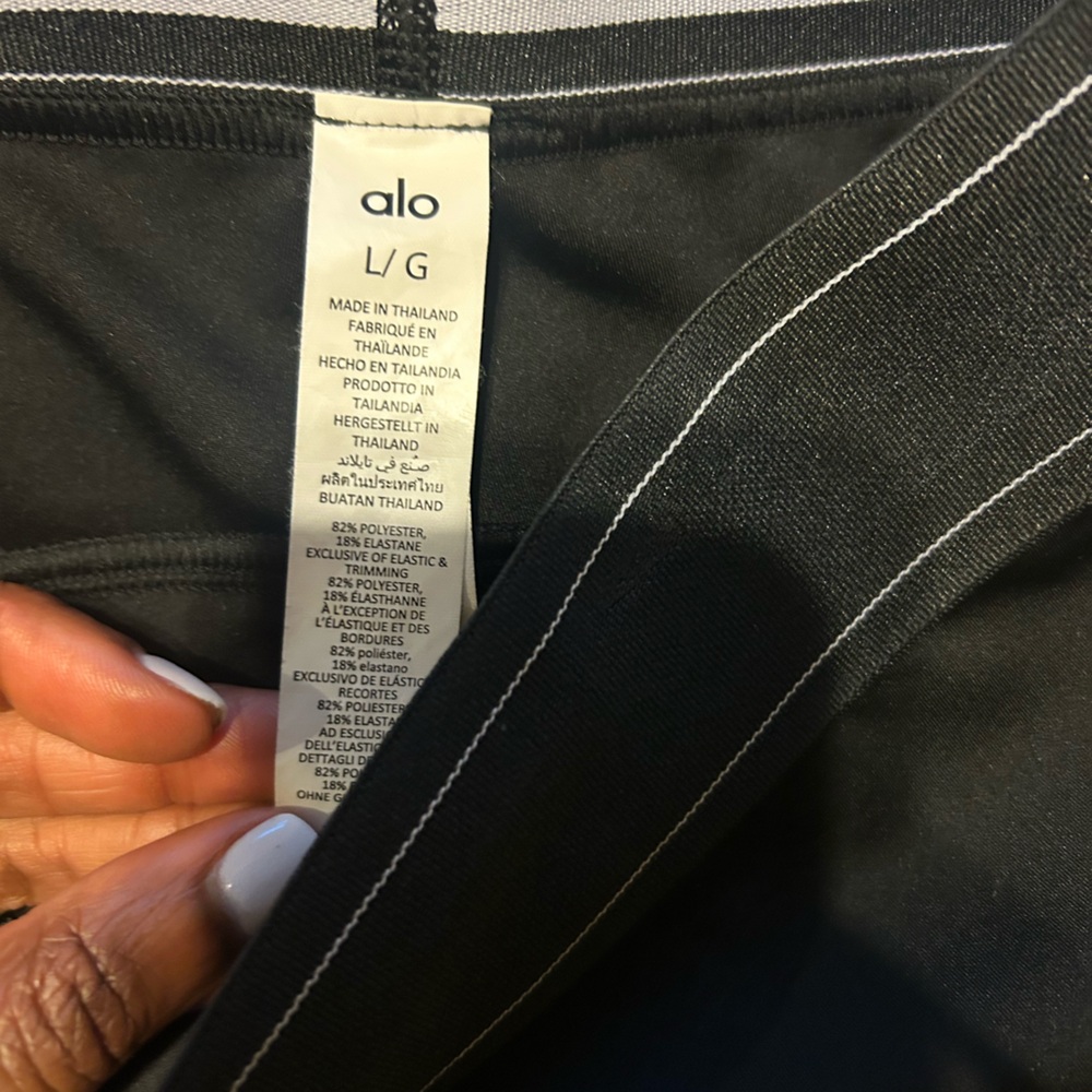 Alo leggings - Picture 3 of 4
